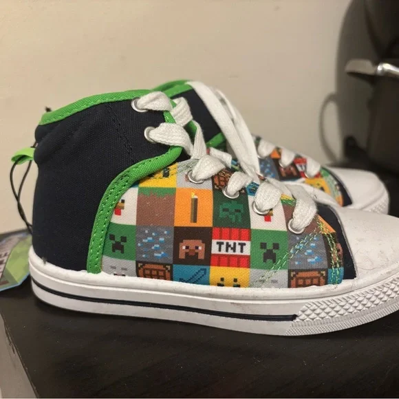 Minecraft boys high top sneakers - Picture 2 of 5
